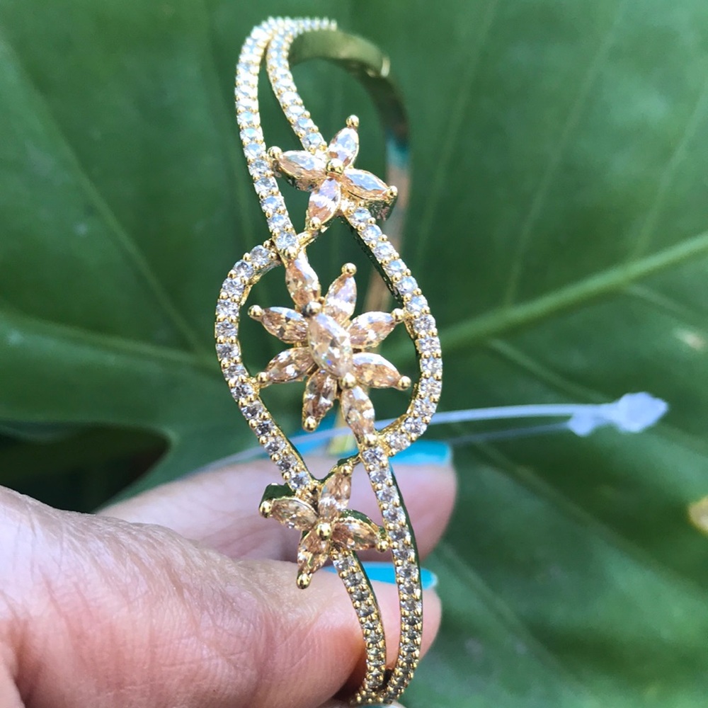 Bracelet - Picture 4 of 5